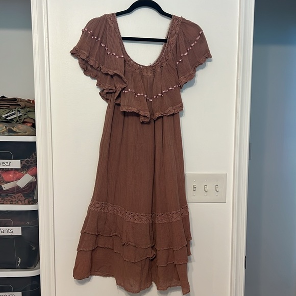 Jen's Pirate Booty x Free People Boho Mauve Off-Shoulder Ruffle Dress - Picture 3 of 15